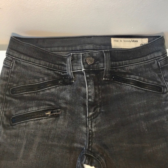 ⬇️🌟Absolutely gorgeous Rag & Bone Zipper Skinny - Picture 6 of 8